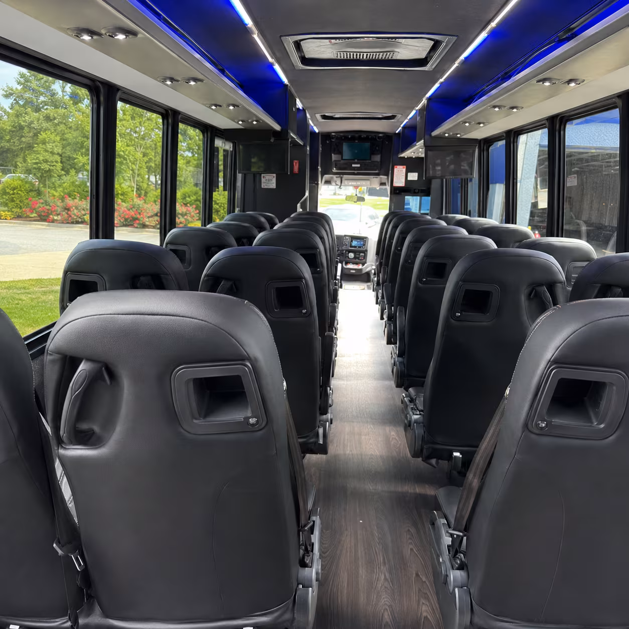 wedding venue bus drop off and parking guidance for popular conroe locations